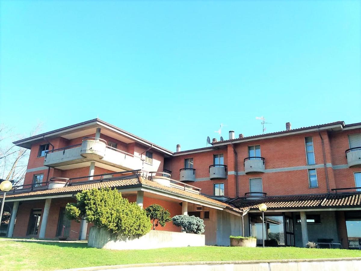 Hotel Verri Misano di Gera dʼAdda Esterno foto