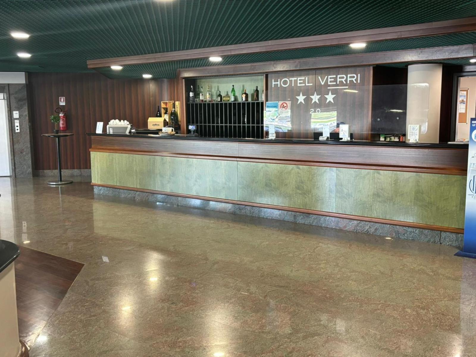 Hotel Verri Misano di Gera dʼAdda Esterno foto